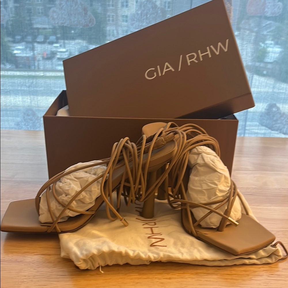 Rare GIA X RHW - Gia Borghini Tan Lace-Up Heels, EU size 38 US 7.5
